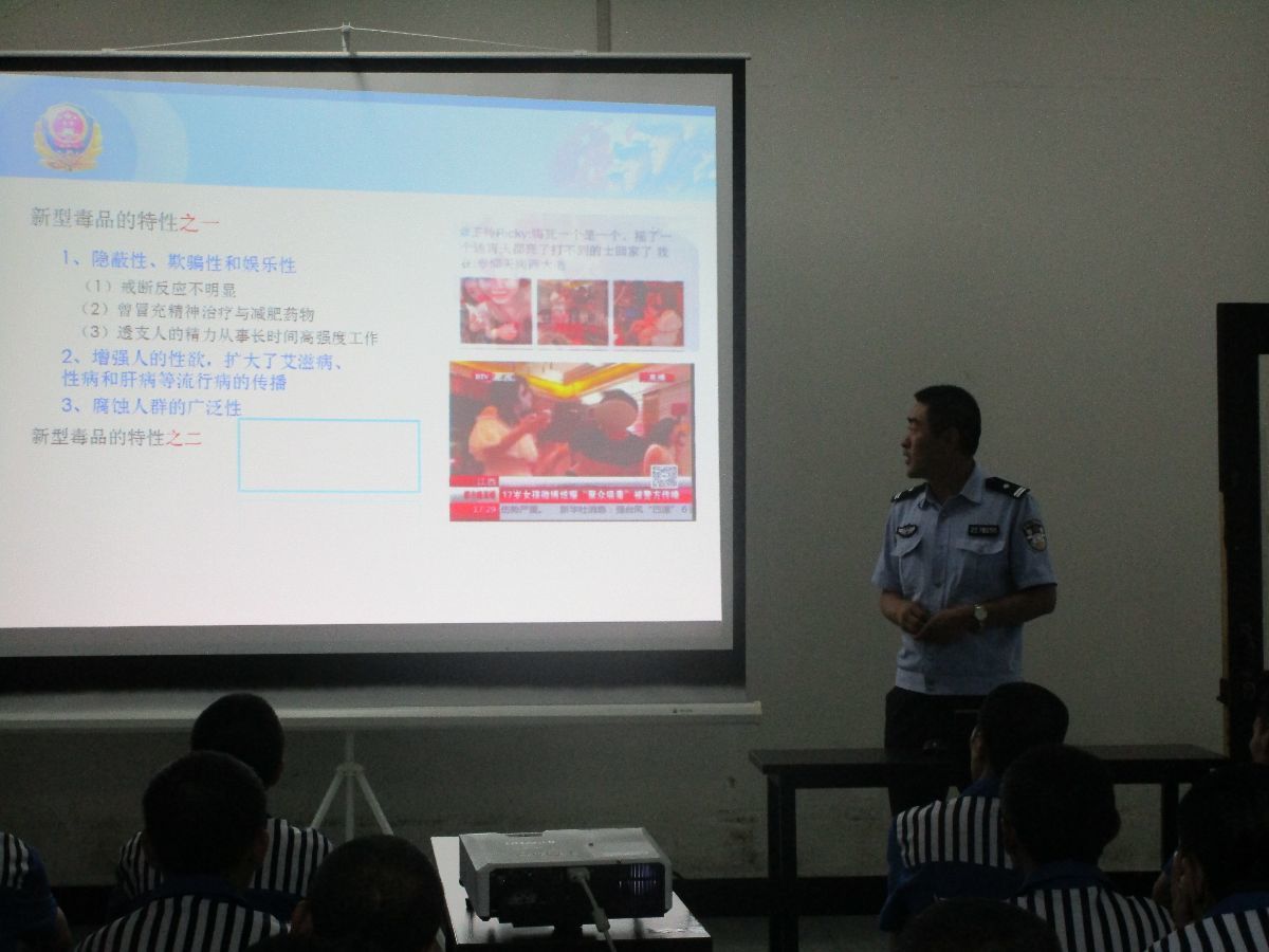 5b95ccd23583a.jpg c8113fb457100001ae7662701c8046d0.jpg