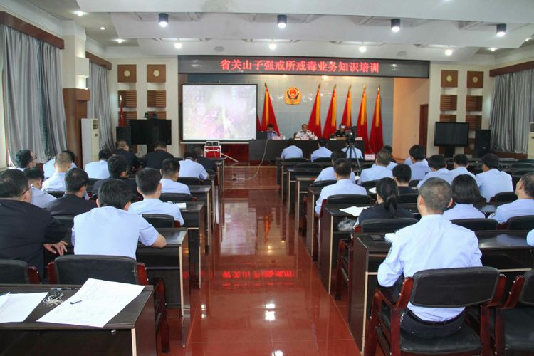 5be0deb69e463.jpg 3a1f6a823f1c441b95512c8f7641b1e2.jpg