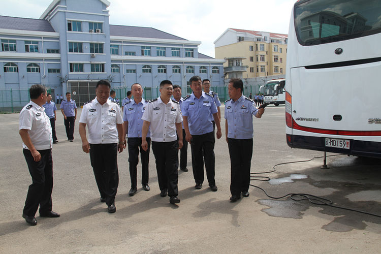 5be8a94bca8ac.jpg c80cce1345800001ad211061159049b0.jpg